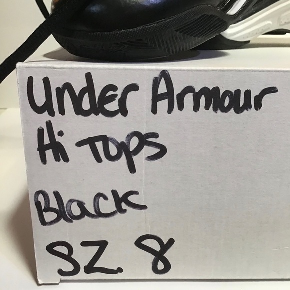 Under Armor athletic shoes! - Picture 4 of 4